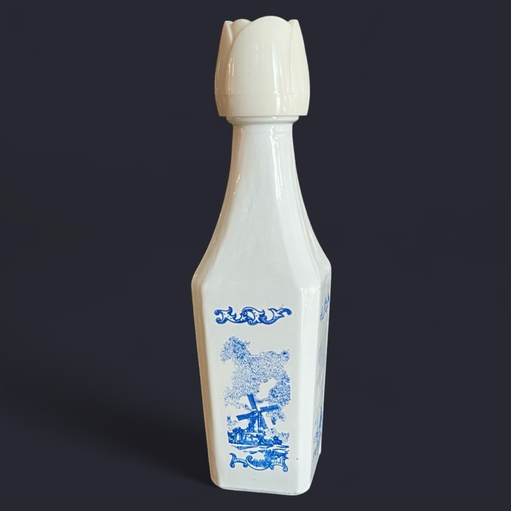 Vintage Delft Vandermint glass mini chocolate liqueur bottle